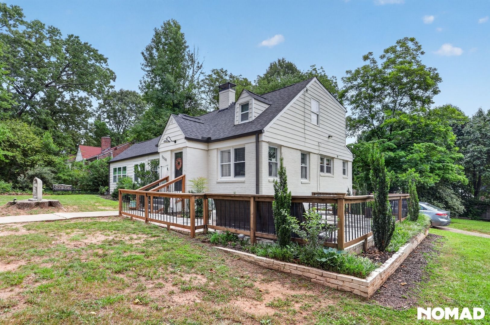 Building Photo - 1630 Sylvan Rd SW