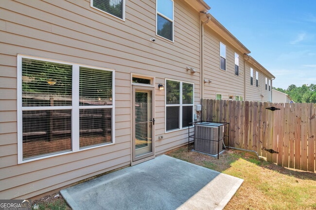 Building Photo - 2911 Emme Ct