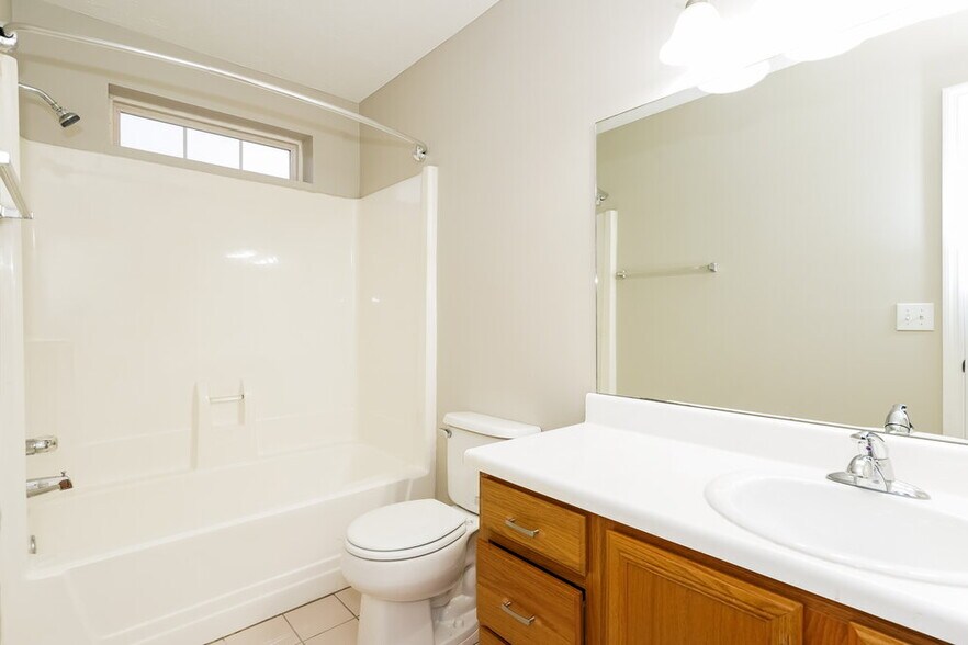 Building Photo - 452 Cedar Park Cir
