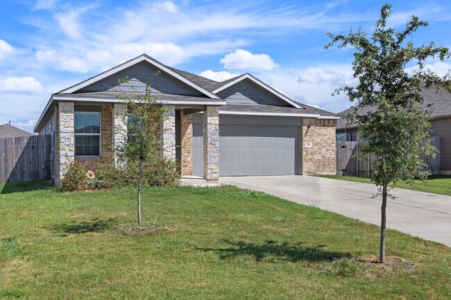 Building Photo - $300 Off First Month's Rent!