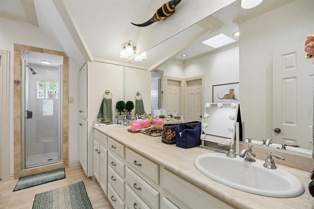 Building Photo - 3101 Rosedale Ave