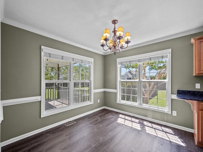 Building Photo - Welcome to Hyannis Court!