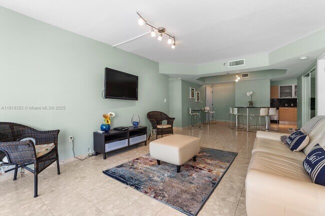 Building Photo - 9341 Collins Ave