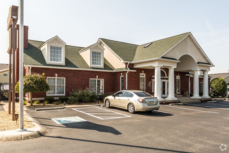 Crosswinds Condominiums 808 Leeville Pike Lebanon TN 37090