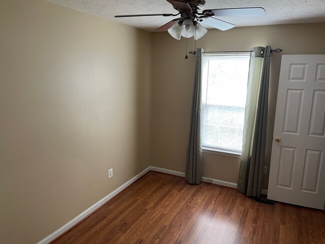 Building Photo - Coming soon! Cozy 3 Bedroom Near the Water!