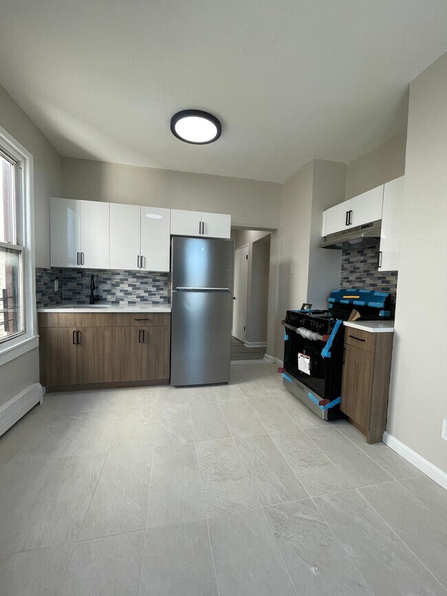 Building Photo - 128 Wilkinson Ave