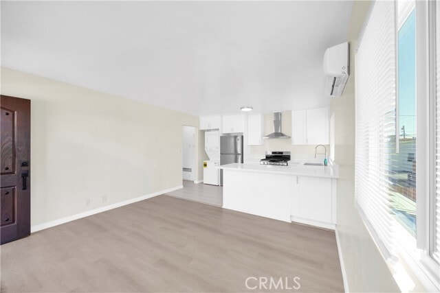 Building Photo - 213 Avenida Rosa