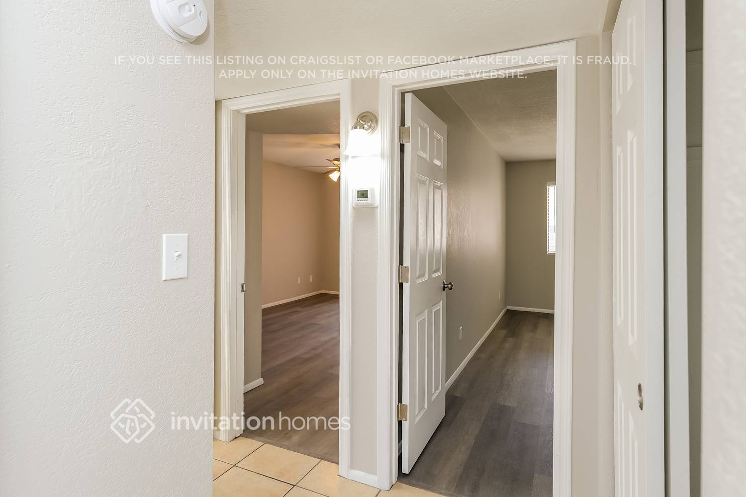 Building Photo - 4447 E Contessa St