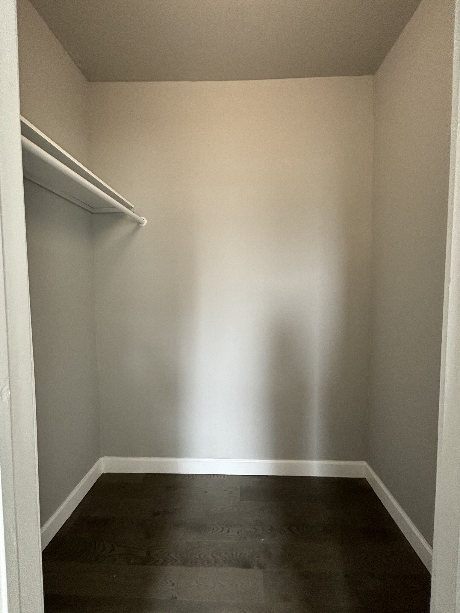 Unit 2 - 905 S 16th St