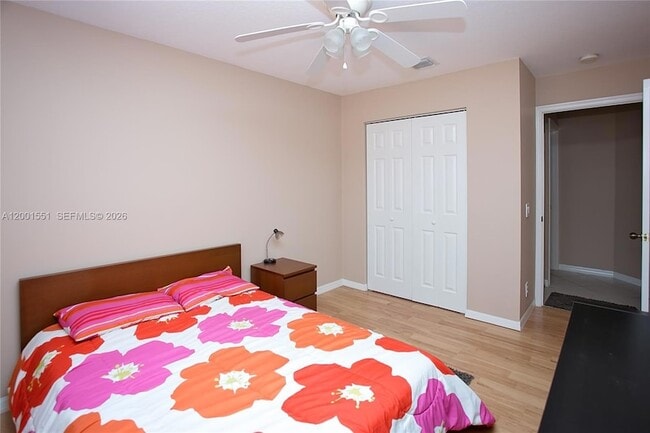 Building Photo - 4104 Pine Ridge Ln