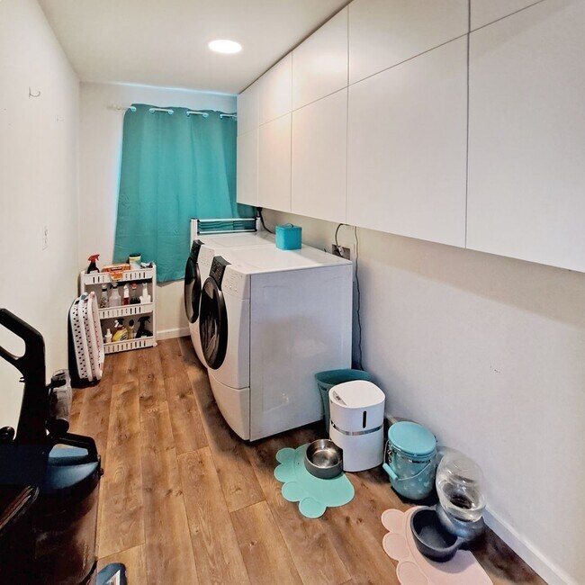 Building Photo - 3506 Lisa Ln