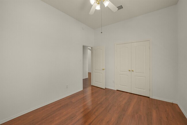 Building Photo - 1414 Phoenician Dr