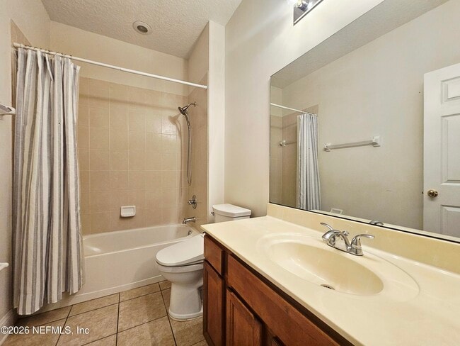 Building Photo - 5891 Green Pond Dr