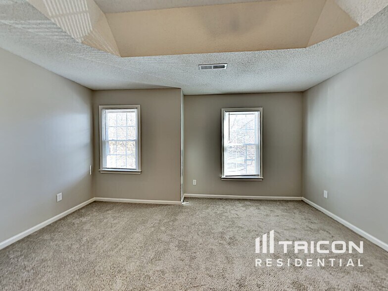 Building Photo - 7504 Axis Ct