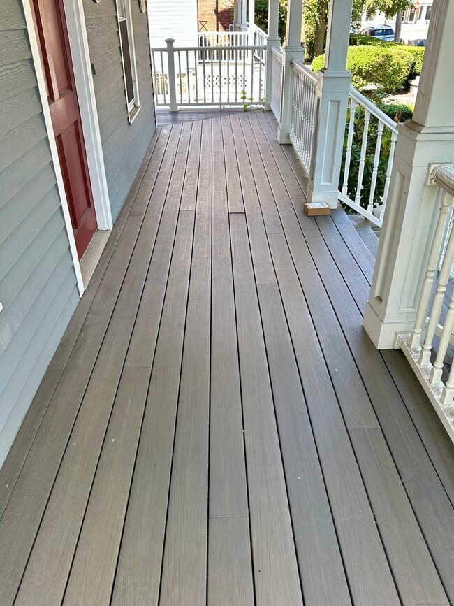 Building Photo - 10 Haviland St