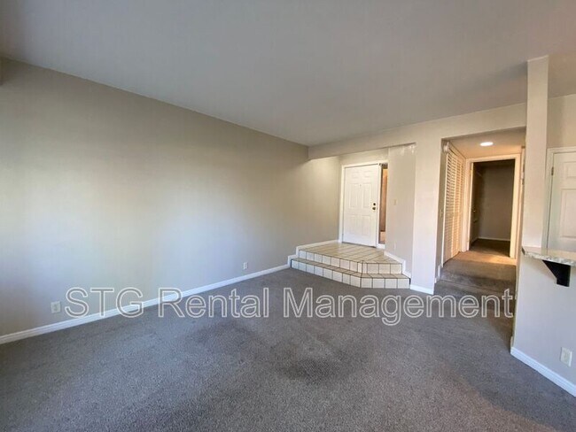 Building Photo - 2050 S 1400 E