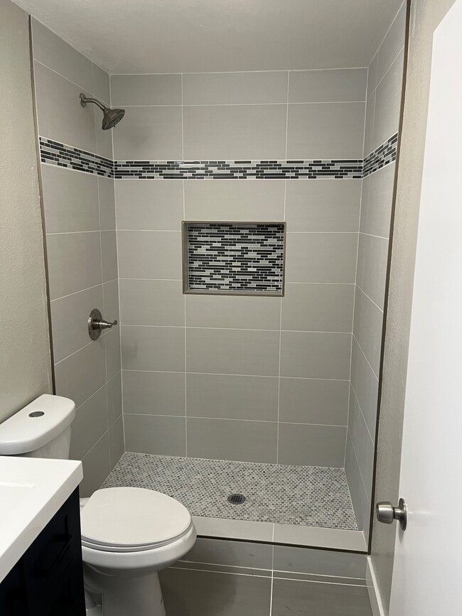 Building Photo - 31200 Landau Blvd