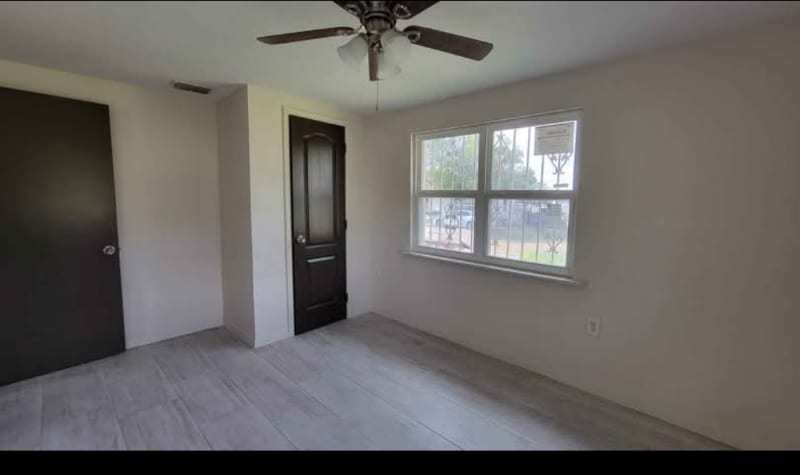 Building Photo - 41786 W Expy 83