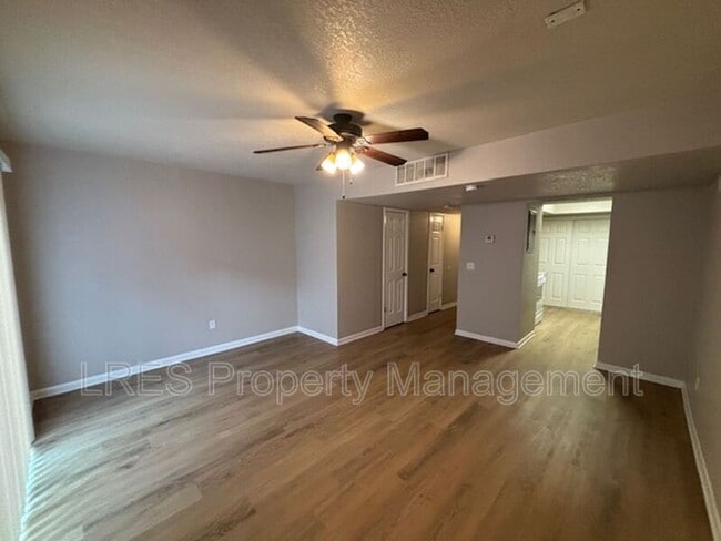 Building Photo - 1603 Terrace Dr