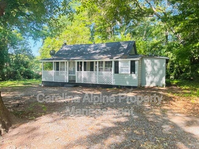 Building Photo - 407 Digh St