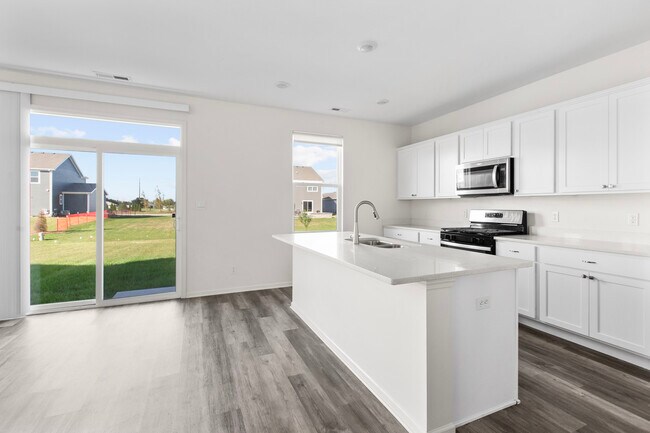 Building Photo - 7882 W 105th Pl