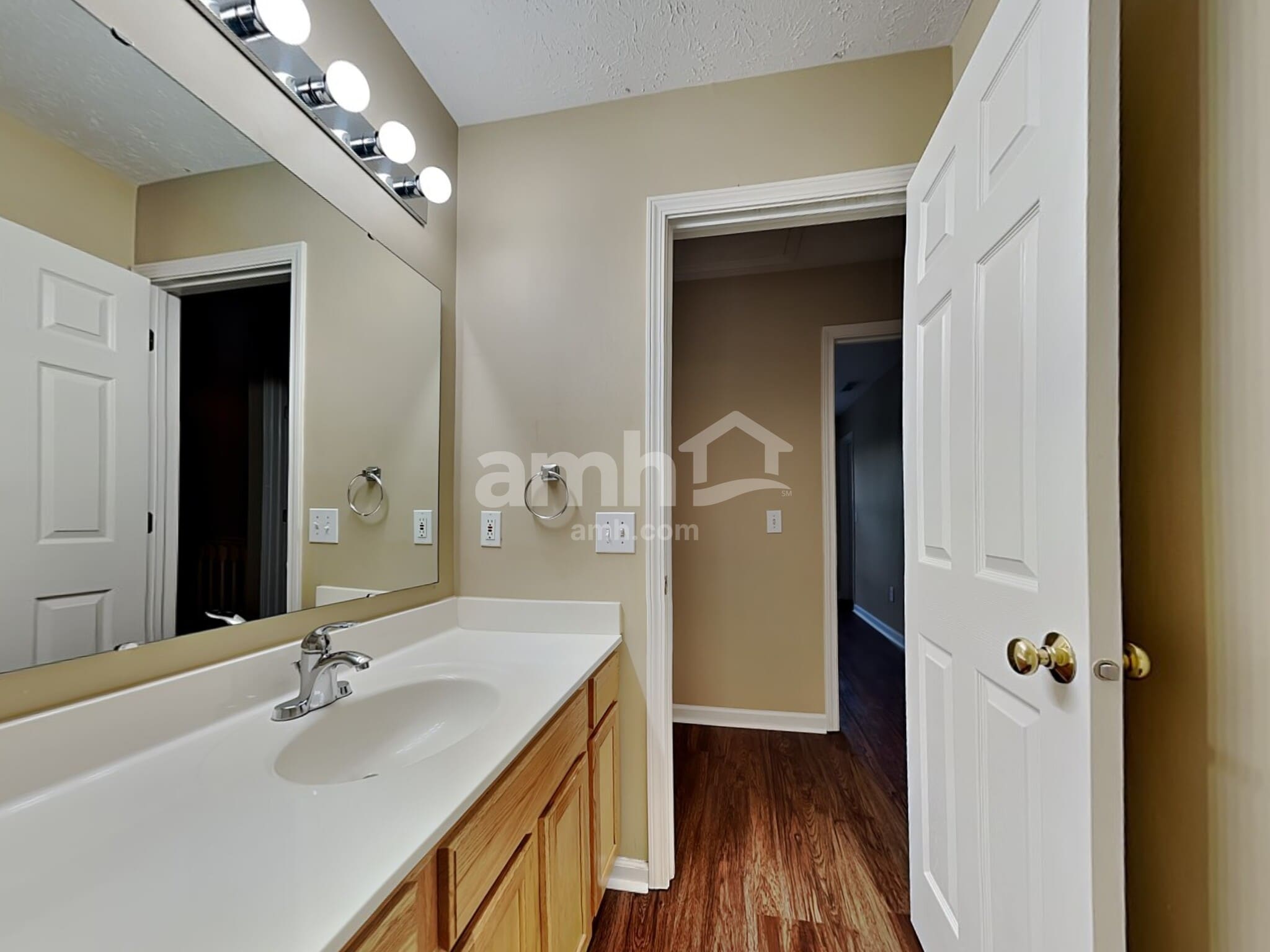 Building Photo - 10942 Alamosa Dr