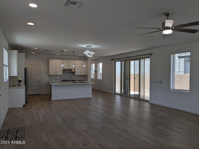 Building Photo - 2207 W Paso Trl
