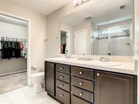 Building Photo - 6402 Yellow Buckeye Dr