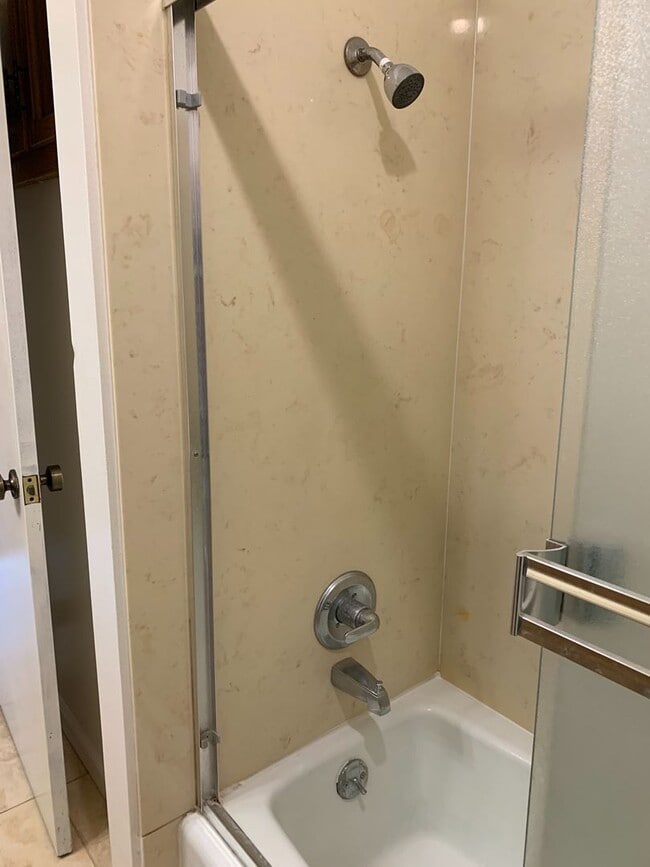 Building Photo - Charming condo coming soon!