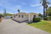 Building Photo - Stunning 3-Bedroom Burbank Home with Office & Entertainer’s Backyard