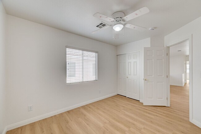 Building Photo - 8918 Houston Ridge Ave