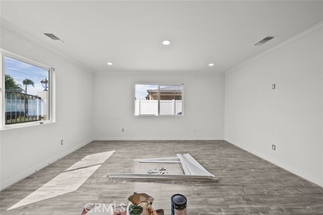 Building Photo - 7420 Elmer Ave