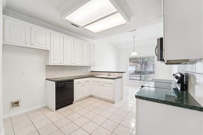 Building Photo - 14420 Walters Rd