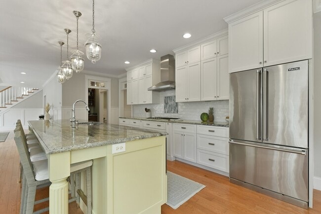 Building Photo - 159 Walpole St