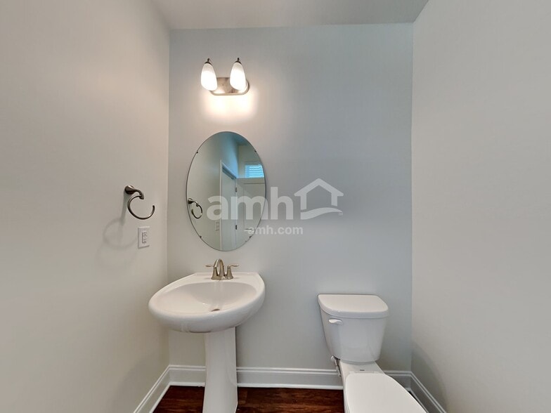 Building Photo - 111 Keyser Dr