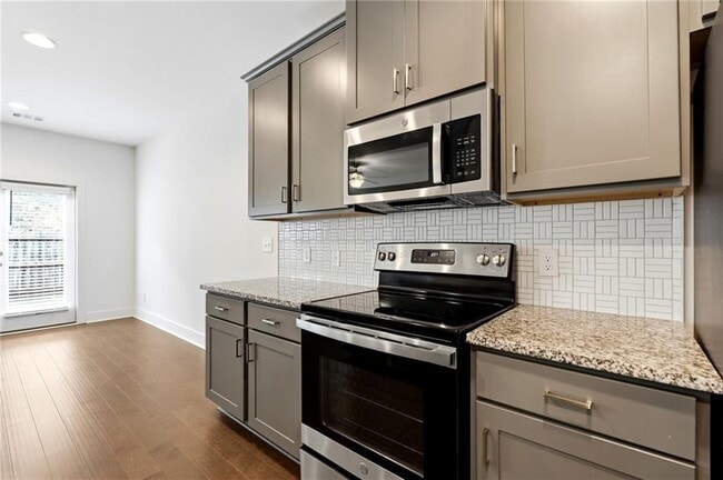 Building Photo - 6456 Scudders Dr