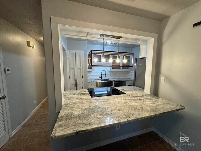 Building Photo - 500 Grant St