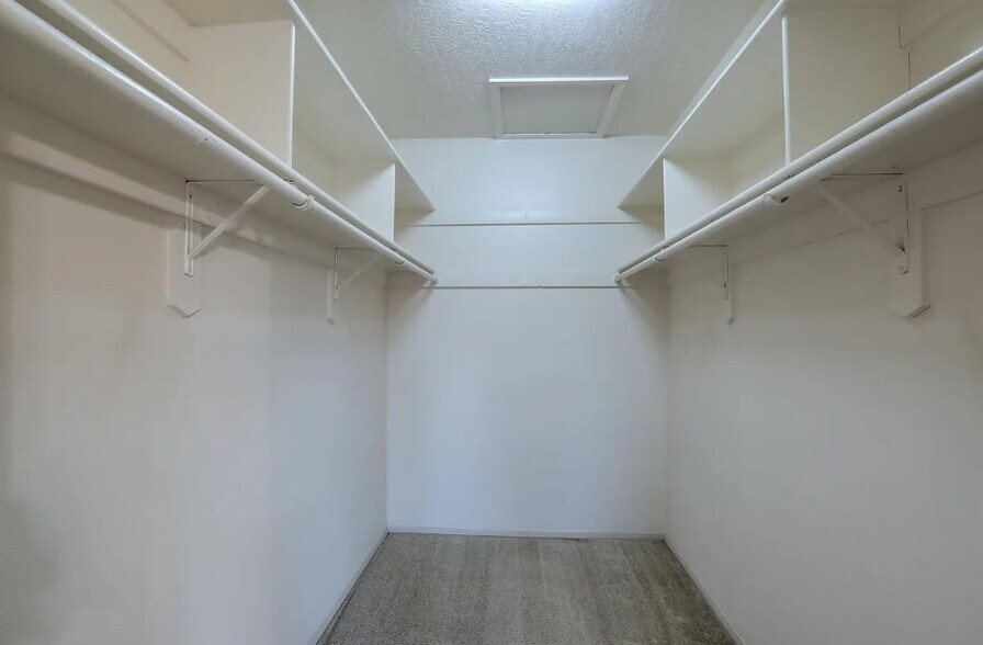 Building Photo - 3035 Bright Star Dr NW
