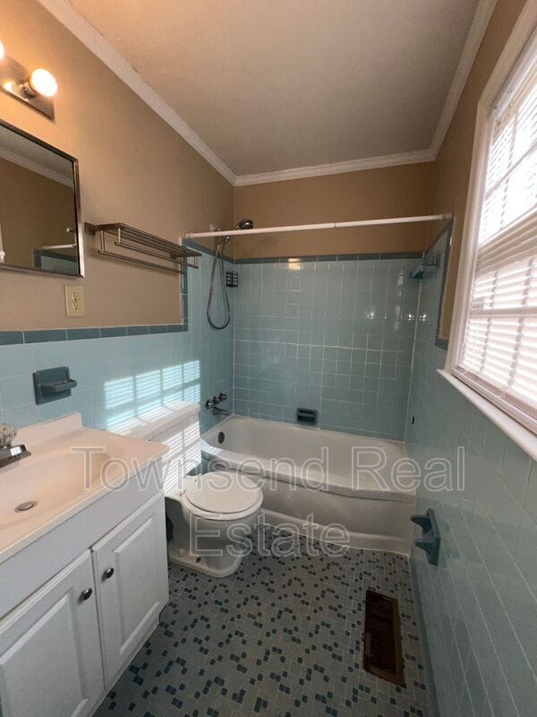 Building Photo - 3111 Morganton Rd