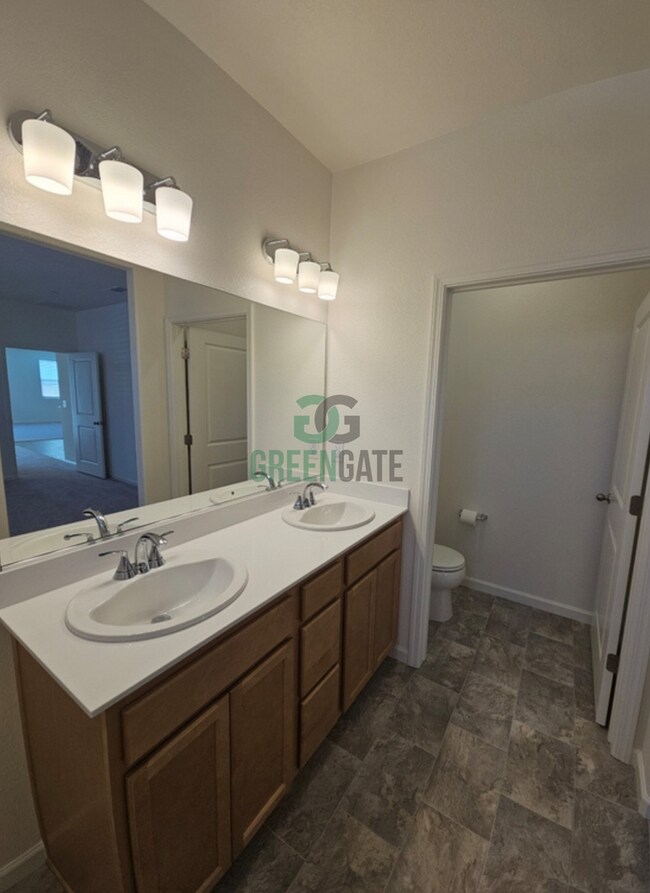 Building Photo - New Build Home Now Available in Hughson! 3 Bedroom, 2 Bath.