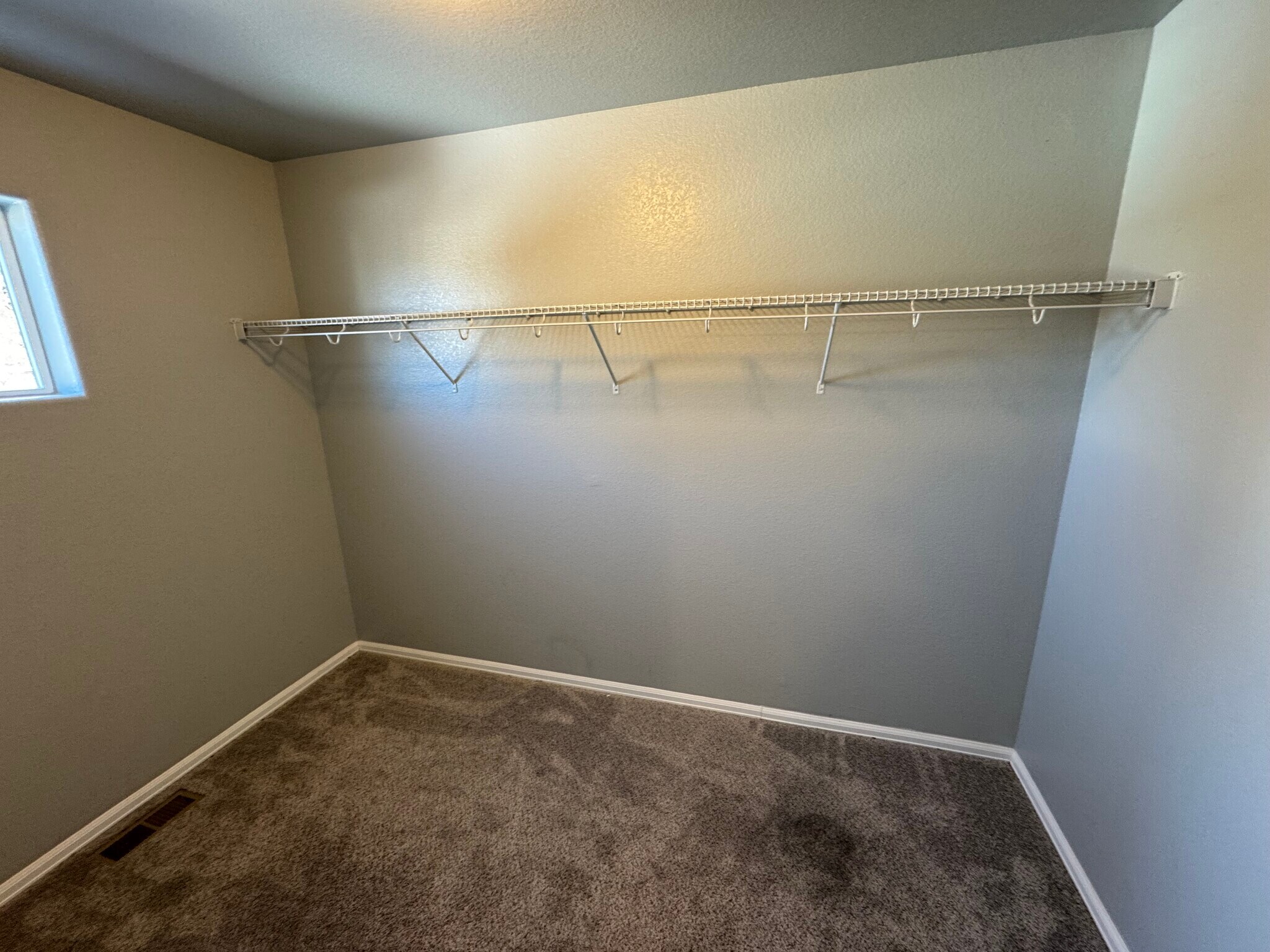 Building Photo - 4738 Painted Sky Vw