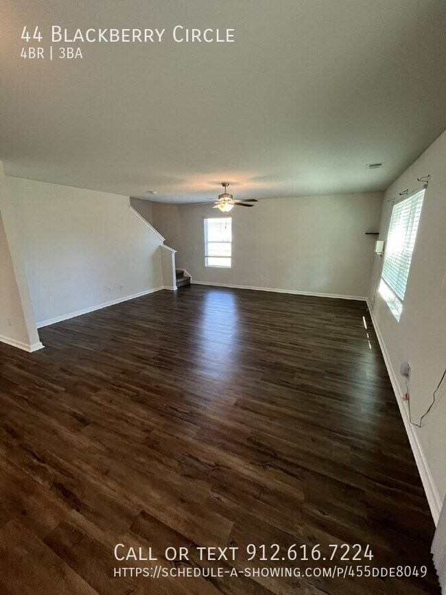 Building Photo - 44 Blackberry Cir