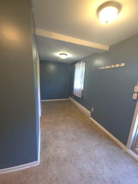 Mudroom - 1646 Boies Rd