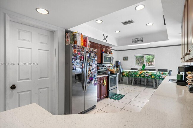 Building Photo - 4306 Johnson St