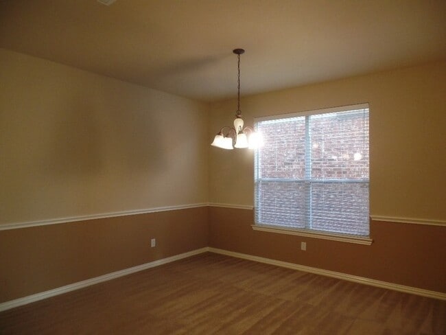 Building Photo - 7213 Middleburg Dr