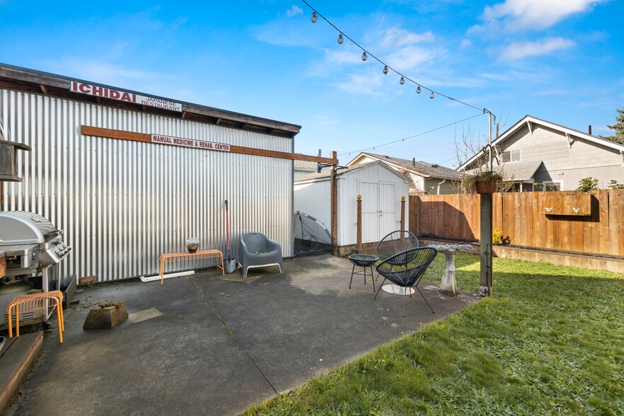 Building Photo - 3419 SE 57th Ave