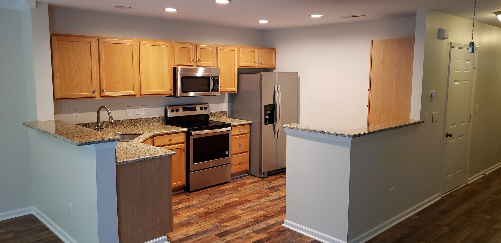 Building Photo - 6357 Double Eagle Dr