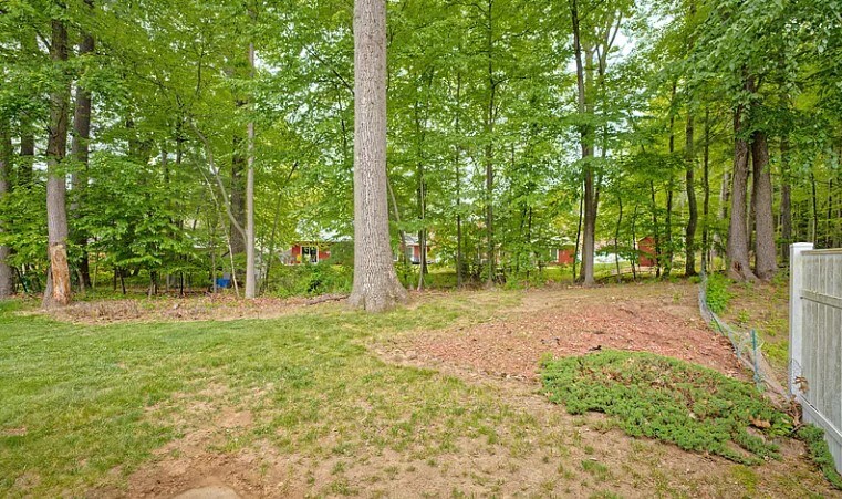 Building Photo - 69 Brenden Ct