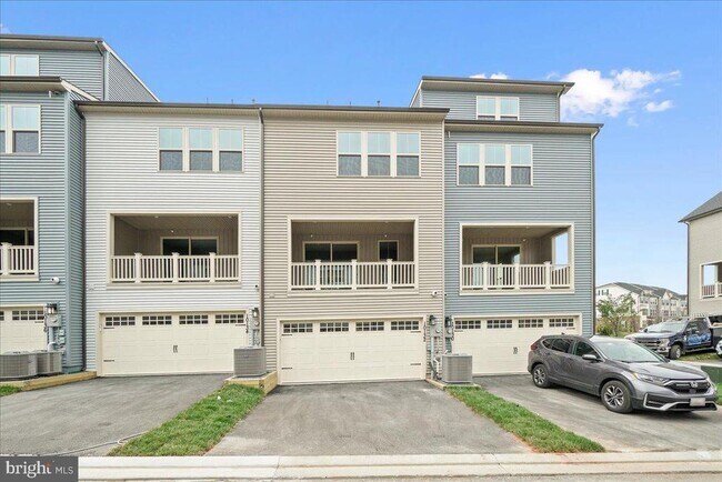 Building Photo - 10132 Lake Linganore Blvd