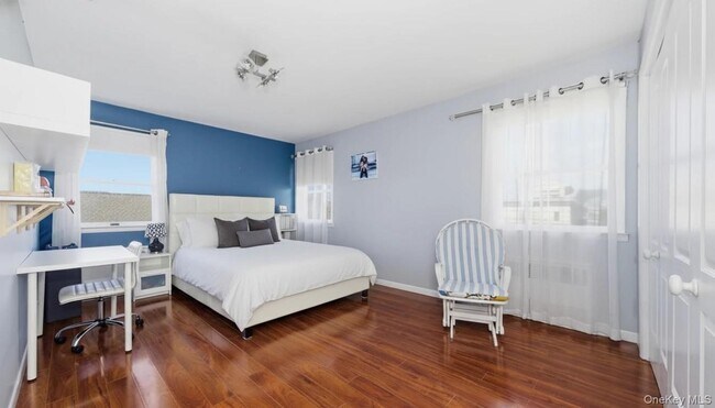 Building Photo - 1495 Bay Blvd